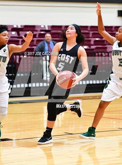 Thumbnail 1 in Weslaco East vs Brenham (NEISD Invitational) photogallery.