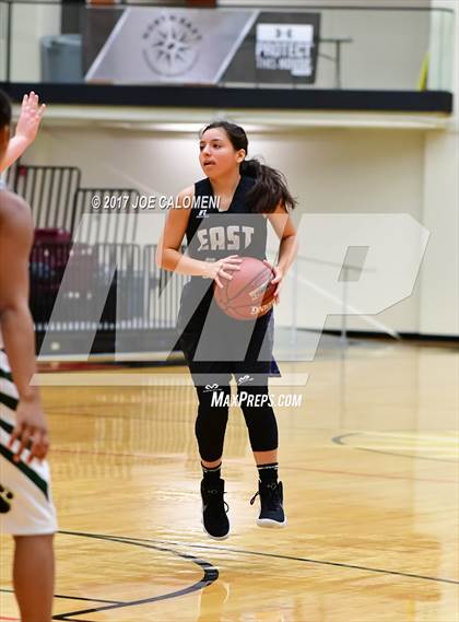 Thumbnail 2 in Weslaco East vs Brenham (NEISD Invitational) photogallery.