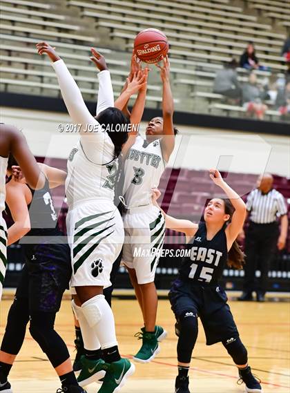 Thumbnail 3 in Weslaco East vs Brenham (NEISD Invitational) photogallery.