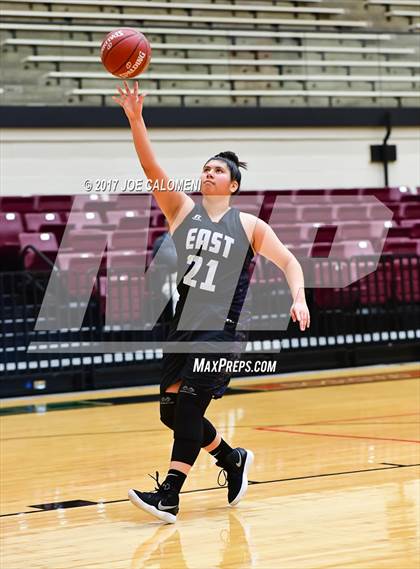Thumbnail 1 in Weslaco East vs Brenham (NEISD Invitational) photogallery.