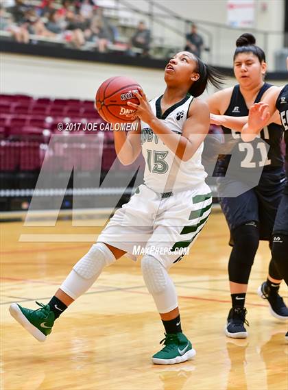 Thumbnail 2 in Weslaco East vs Brenham (NEISD Invitational) photogallery.