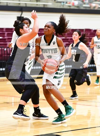 Thumbnail 2 in Weslaco East vs Brenham (NEISD Invitational) photogallery.