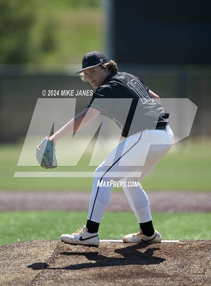 Thumbnail 3 in Calvary Christian vs. St. Laurence (IMG Academy National Classic) photogallery.