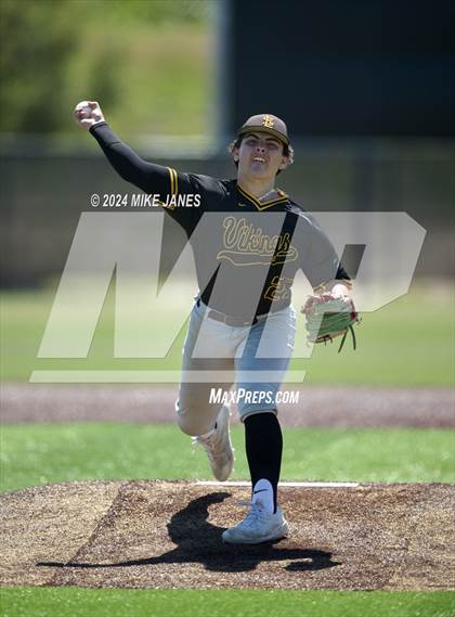 Thumbnail 1 in Calvary Christian vs. St. Laurence (IMG Academy National Classic) photogallery.