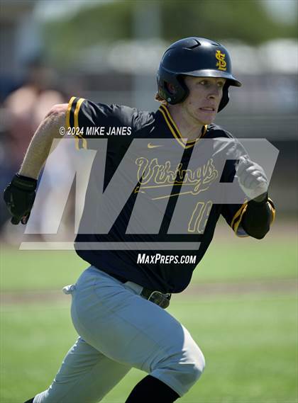 Thumbnail 3 in Calvary Christian vs. St. Laurence (IMG Academy National Classic) photogallery.