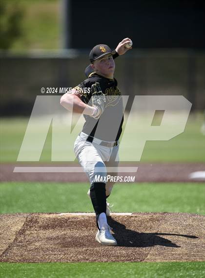 Thumbnail 1 in Calvary Christian vs. St. Laurence (IMG Academy National Classic) photogallery.