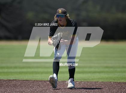 Thumbnail 1 in Calvary Christian vs. St. Laurence (IMG Academy National Classic) photogallery.