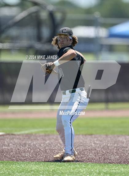 Thumbnail 2 in Calvary Christian vs. St. Laurence (IMG Academy National Classic) photogallery.