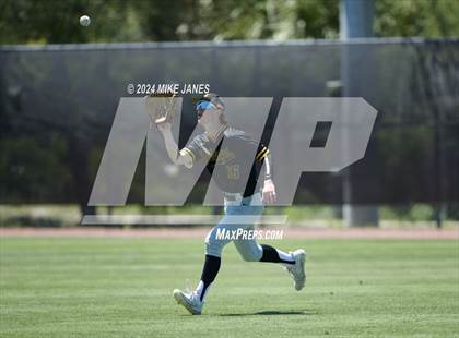Thumbnail 3 in Calvary Christian vs. St. Laurence (IMG Academy National Classic) photogallery.