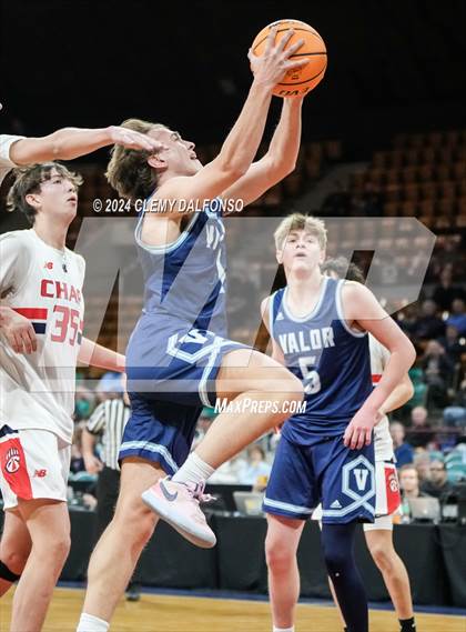 Thumbnail 2 in Chaparral vs Valor Christian (CHSAA 6A Great 8) photogallery.