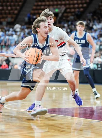 Thumbnail 1 in Chaparral vs Valor Christian (CHSAA 6A Great 8) photogallery.
