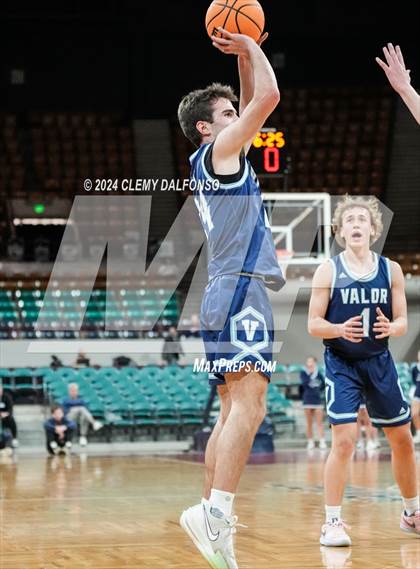 Thumbnail 2 in Chaparral vs Valor Christian (CHSAA 6A Great 8) photogallery.