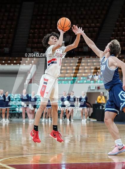 Thumbnail 2 in Chaparral vs Valor Christian (CHSAA 6A Great 8) photogallery.