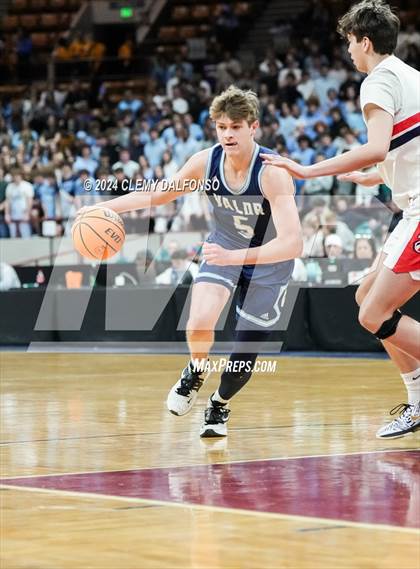 Thumbnail 3 in Chaparral vs Valor Christian (CHSAA 6A Great 8) photogallery.
