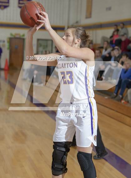 Thumbnail 2 in McDonell Central @ Clayton photogallery.
