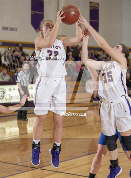 Thumbnail 2 in McDonell Central @ Clayton photogallery.