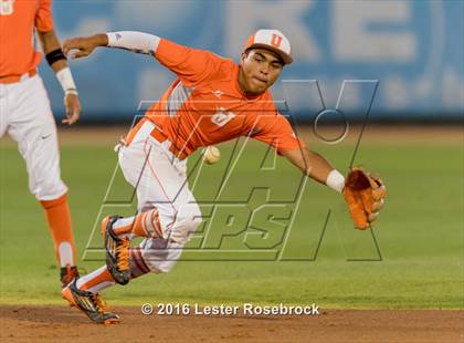 Thumbnail 3 in Holmes @ United (UIL 6A Regional Semifinal) photogallery.