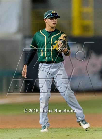 Thumbnail 2 in Holmes @ United (UIL 6A Regional Semifinal) photogallery.