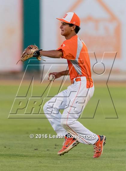 Thumbnail 2 in Holmes @ United (UIL 6A Regional Semifinal) photogallery.