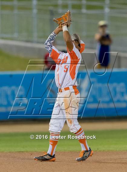 Thumbnail 2 in Holmes @ United (UIL 6A Regional Semifinal) photogallery.