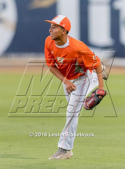 Thumbnail 2 in Holmes @ United (UIL 6A Regional Semifinal) photogallery.