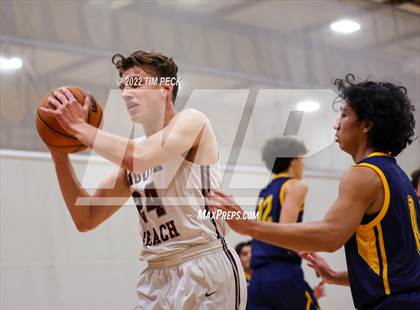 Thumbnail 1 in Millikan vs. Laguna Beach photogallery.