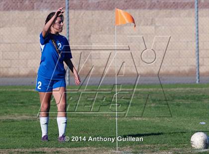Thumbnail 3 in St. Margaret's vs. La Mirada photogallery.