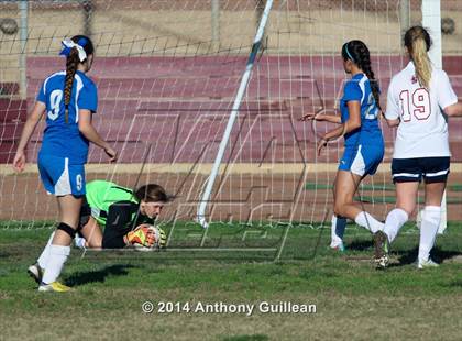 Thumbnail 3 in St. Margaret's vs. La Mirada photogallery.