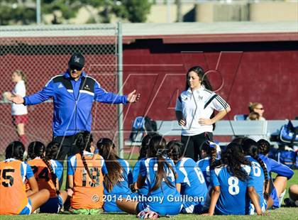Thumbnail 2 in St. Margaret's vs. La Mirada photogallery.