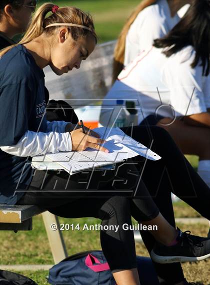 Thumbnail 2 in St. Margaret's vs. La Mirada photogallery.