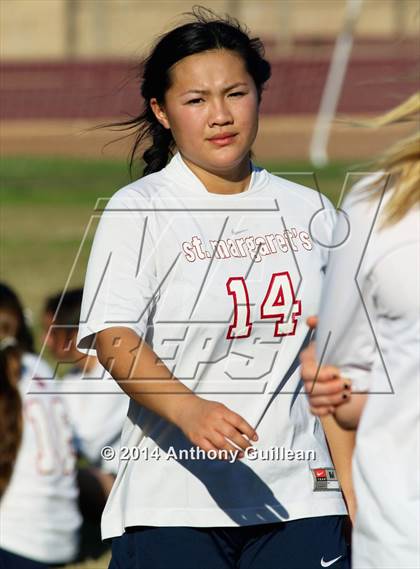 Thumbnail 3 in St. Margaret's vs. La Mirada photogallery.