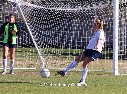 Thumbnail 3 in St. Margaret's vs. La Mirada photogallery.