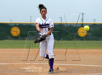 Thumbnail 1 in Westlake vs Cedar Ridge (5A Region 2 Bi-district playoff) photogallery.