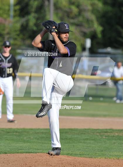 Thumbnail 3 in Tokay @ Tracy photogallery.