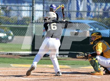 Thumbnail 1 in Tokay @ Tracy photogallery.