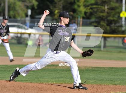 Thumbnail 3 in Tokay @ Tracy photogallery.