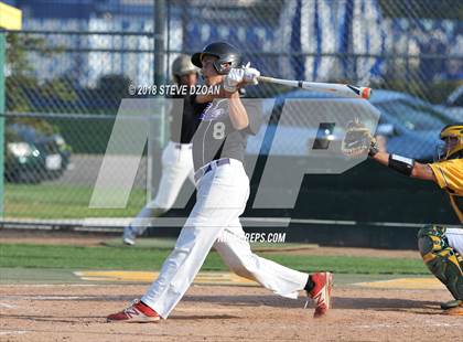 Thumbnail 2 in Tokay @ Tracy photogallery.