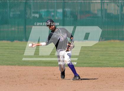 Thumbnail 2 in Tokay @ Tracy photogallery.