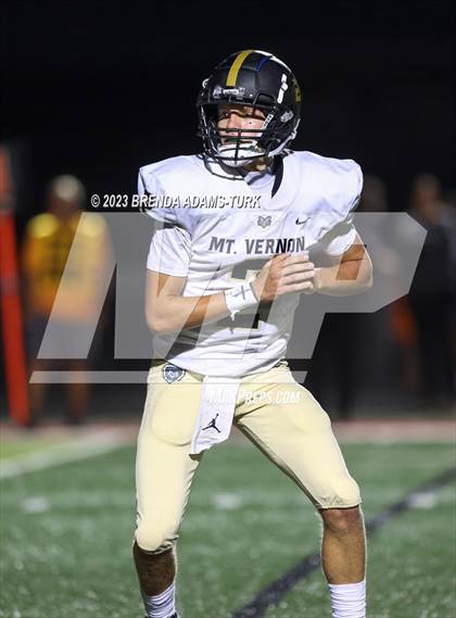 Thumbnail 2 in Mt. Vernon @ New Palestine photogallery.
