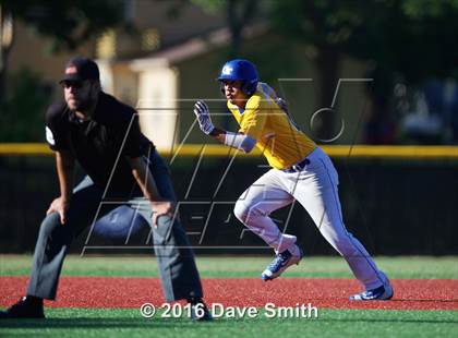 Thumbnail 2 in Germantown @ Whitefish Bay photogallery.