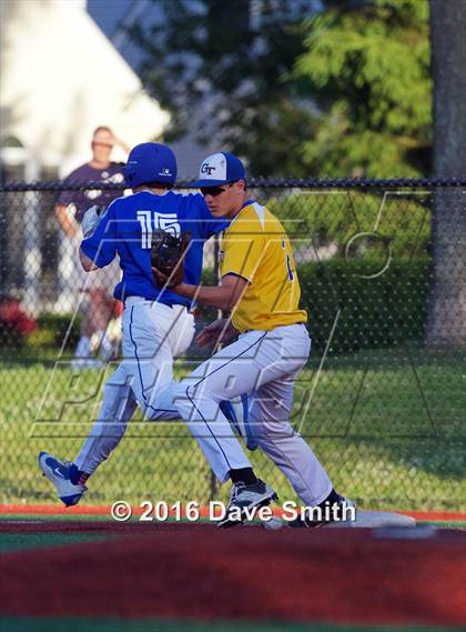 Thumbnail 2 in Germantown @ Whitefish Bay photogallery.