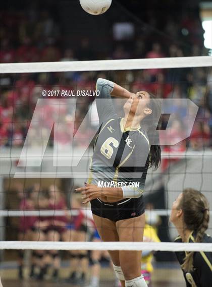 Thumbnail 2 in Castle View vs. Rock Canyon (CHSAA 5A Pool Play) photogallery.