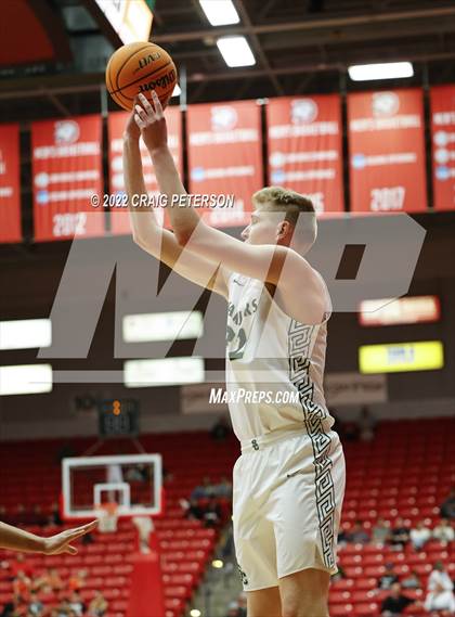 Thumbnail 2 in Snow Canyon vs. Hurricane (UHSAA 4A Quarterfinal Playoff) photogallery.