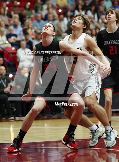Thumbnail 3 in Snow Canyon vs. Hurricane (UHSAA 4A Quarterfinal Playoff) photogallery.