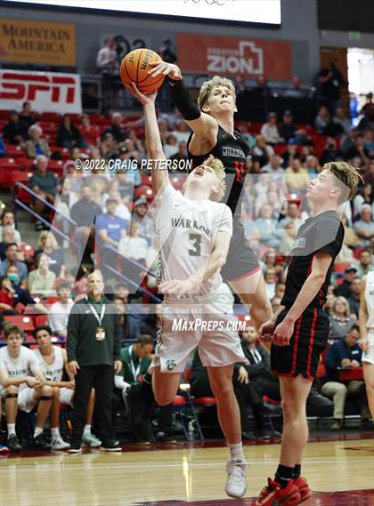 Thumbnail 2 in Snow Canyon vs. Hurricane (UHSAA 4A Quarterfinal Playoff) photogallery.