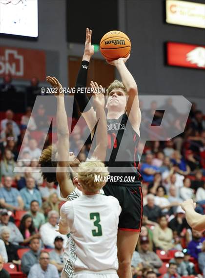 Thumbnail 1 in Snow Canyon vs. Hurricane (UHSAA 4A Quarterfinal Playoff) photogallery.