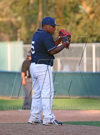 Thumbnail 3 in Elk Grove vs Pleasant Grove (Boras Classic - North Bracket Championship) photogallery.