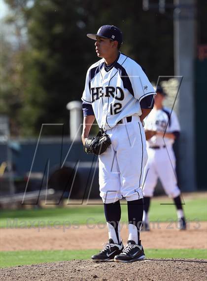 Thumbnail 3 in Elk Grove vs Pleasant Grove (Boras Classic - North Bracket Championship) photogallery.