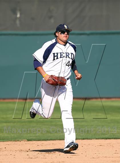 Thumbnail 1 in Elk Grove vs Pleasant Grove (Boras Classic - North Bracket Championship) photogallery.