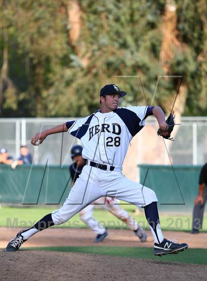 Thumbnail 3 in Elk Grove vs Pleasant Grove (Boras Classic - North Bracket Championship) photogallery.